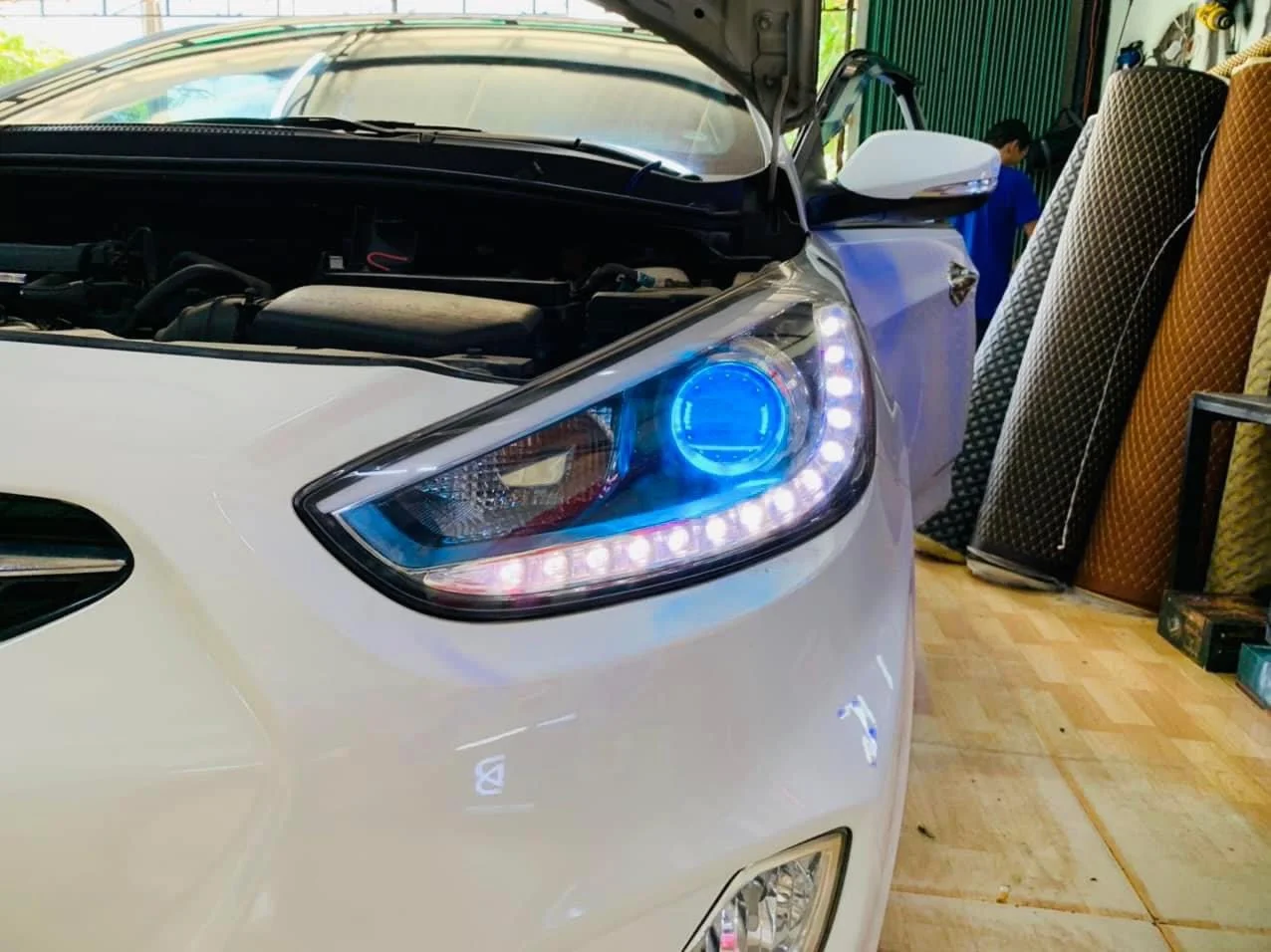 Độ đèn ô tô Hyundai Accent