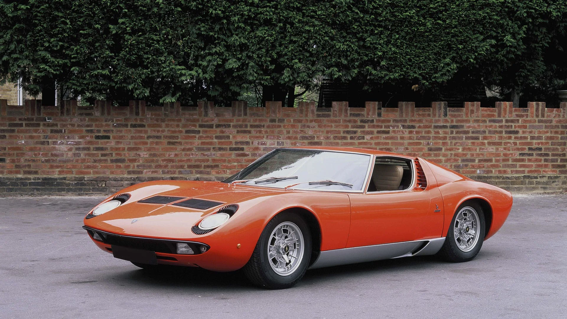 Lamborghini Miura