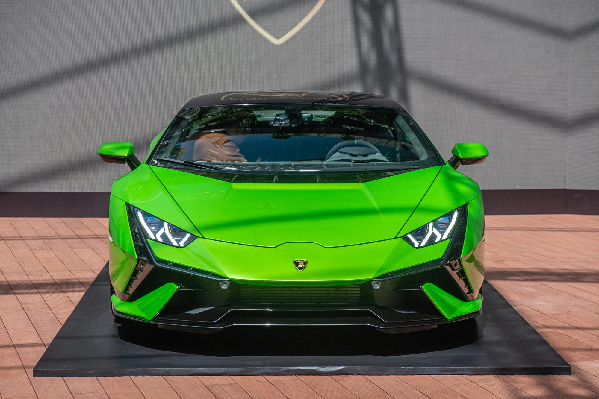 Ô tô Lamborghini Huracan