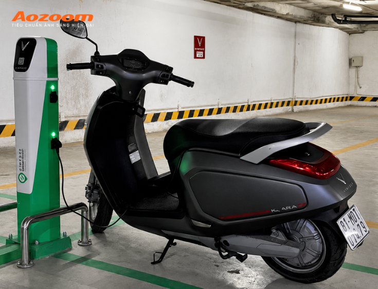 Sạc xe máy điện