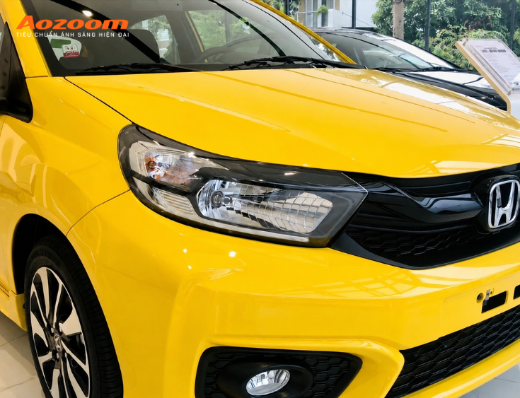 AOZOOM cũng có các sản phẩm thay thế cho các dòng xe đời cũ sử dụng đèn halogen
