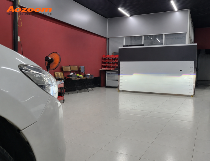 Đường cắt sáng là ranh giới phía trên của vùng ánh sáng chiếu gần