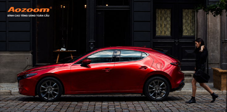 Mazda 3 Sport là một biến thể xe độc lập so với bản Sedan