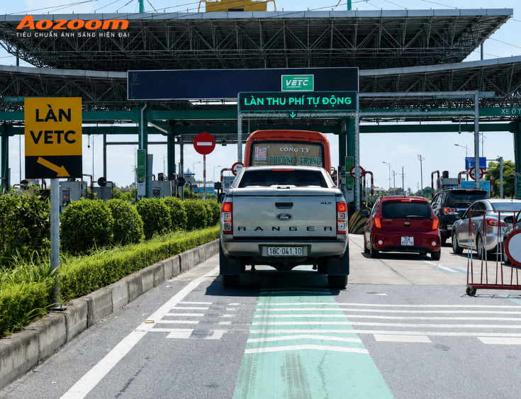 Trong một vài trường hợp đặc biệt, tài xế cần gọi điện trước điểm dán VETC