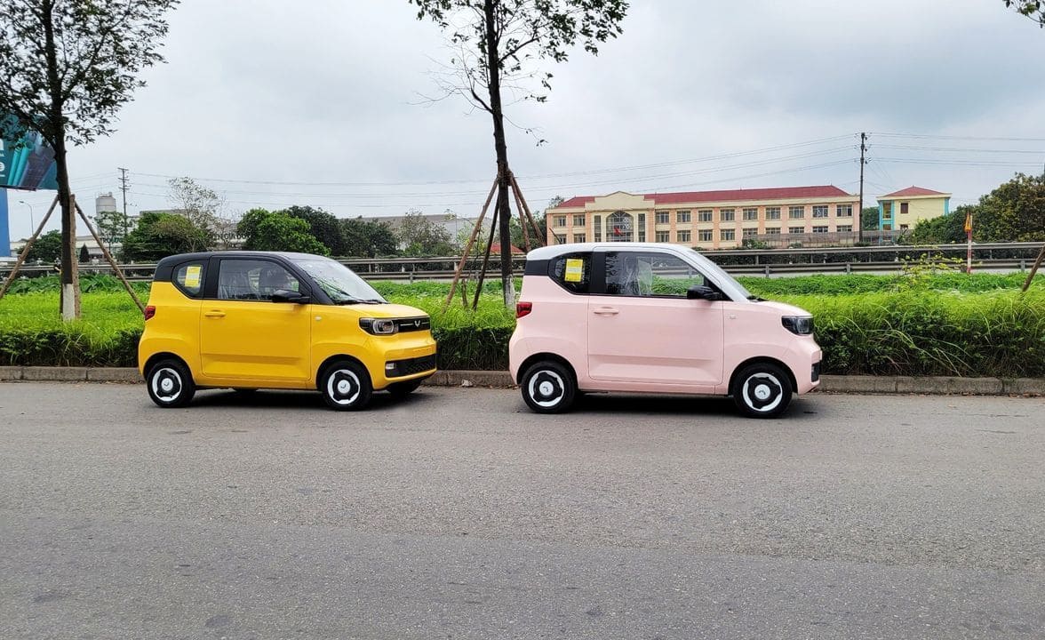 oto-wuling-hongguang-mini-ev