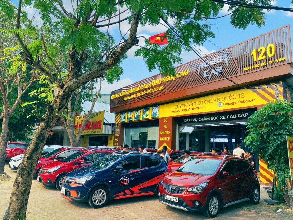 GARAGE Ô TÔ VIỆT HÀN ( ROBOT CAR)