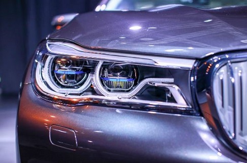Lịch sử phát triển đèn LED ô tô