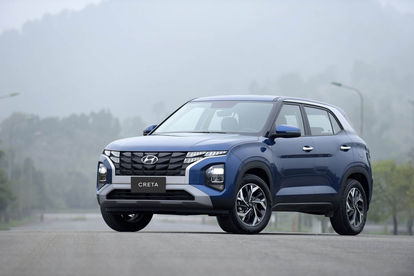 tai-sao-ban-nen-do-den-xe-o-to-hyundai-creta