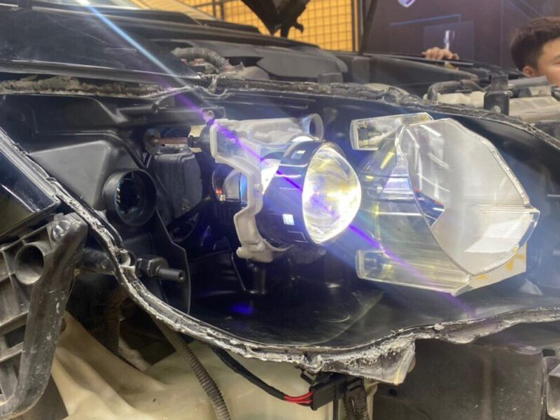 Do-bi-LED-AOZOOM-Wolf-Light-nang-tam-dang-cap-anh-sang-cho-xe-hop